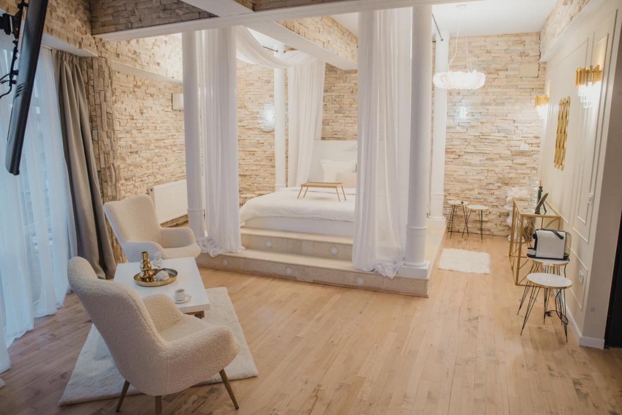 Castle Transylvania Alba Iulia Eksteriør billede